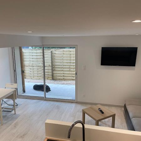 Joli Logement Au Pied Des Alpilles Eyguières Extérieur photo