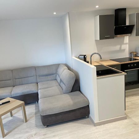 Joli Logement Au Pied Des Alpilles Eyguières Extérieur photo