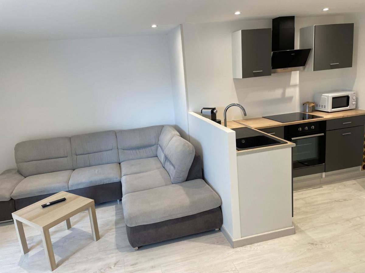 Joli Logement Au Pied Des Alpilles Eyguières Extérieur photo